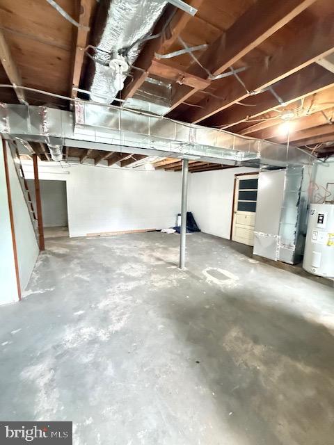 321 Bondsville Road Downingtown, PA 19335 - Photo 18 of 19 a view of a garage