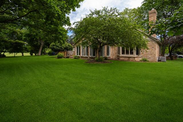 3 Maplewood Court Wind Point, WI 53402 - Photo 34 of 40 back 2
