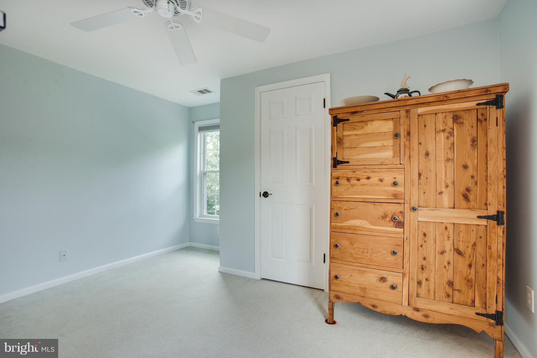 1511 Deer Point Way Reston, VA 20194 - Photo 20 of 30 a view of an entryway with front door