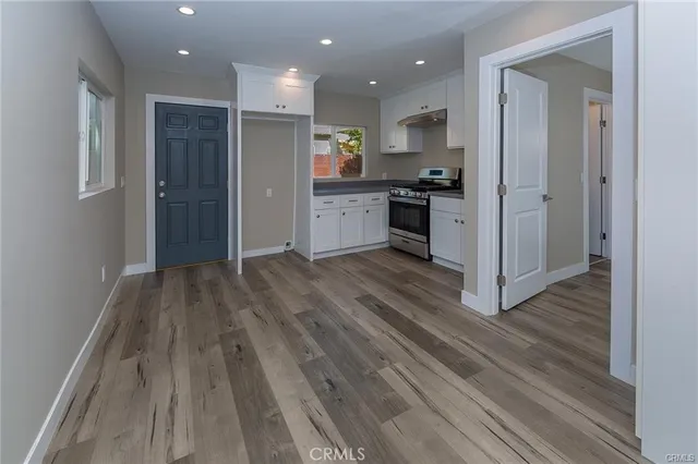 $1,995 | 1706 Keeler Street, Burbank, CA 91504