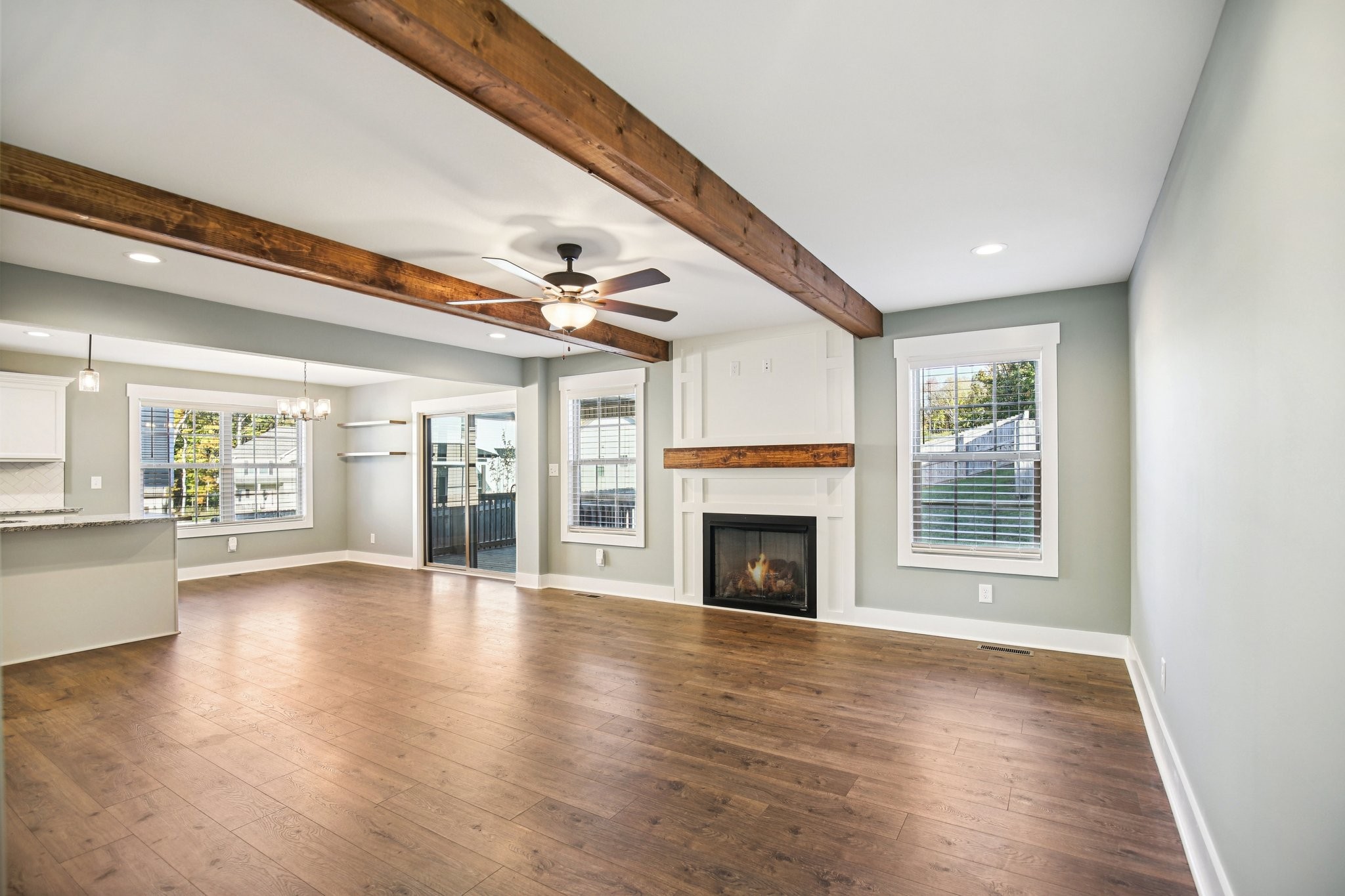 237 Wade Hampton Lane Clarksville, TN 37040 - Photo 3 of 26