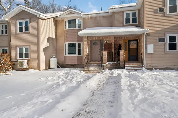 $275,000 | 11 Deerfield Court, Rock Hill, NY 12775