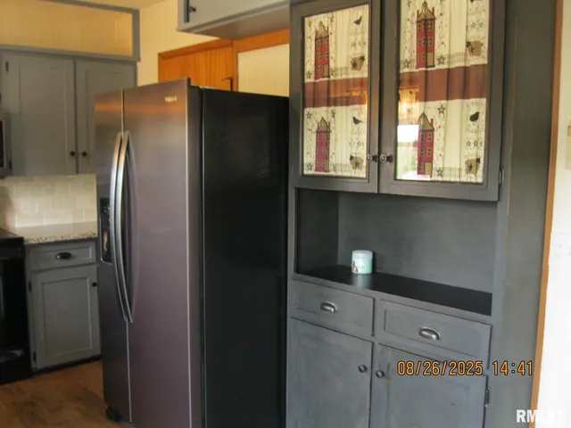 $225,000 | 301 North Church Street, Albany, IL 61230