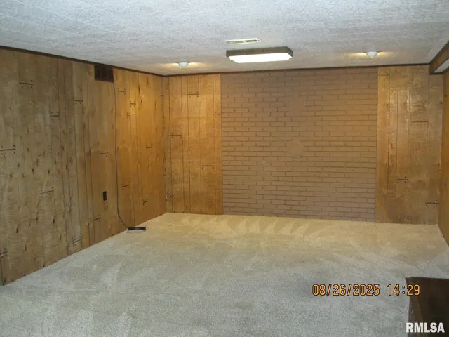 $225,000 | 301 North Church Street, Albany, IL 61230