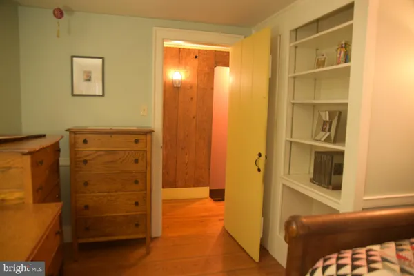 a view of walk in closet