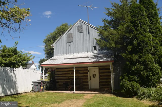 $289,000 | 1832 Gerrardstown Road, Gerrardstown, WV 25420