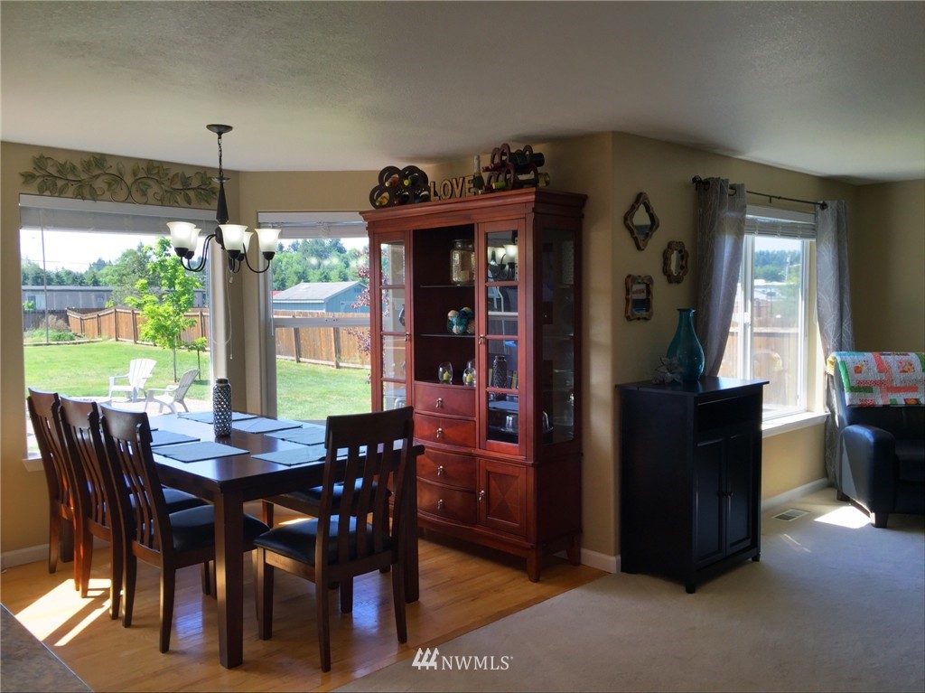 9238 Applegate Loop Southwest Rochester, WA 98579 - Photo 6 of 22