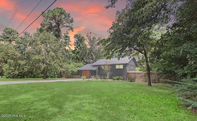 $525,000 | 627 Jennings Drive, Wilmington, NC 28403