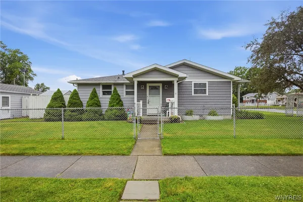 $249,900 | 87 Teresa Drive, Lackawanna, NY 14218