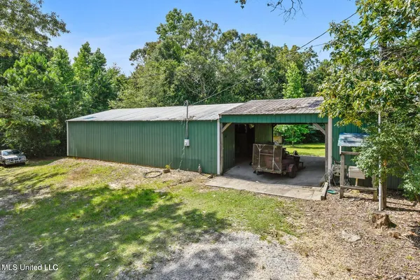 $389,000 | 19639 Laterre Drive, Kiln, MS 39556