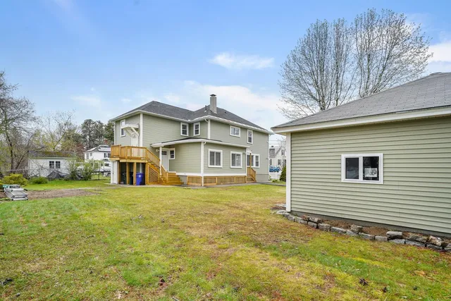 $2,300 | 56 Austin Street, Unit A, Manchester, NH 03102