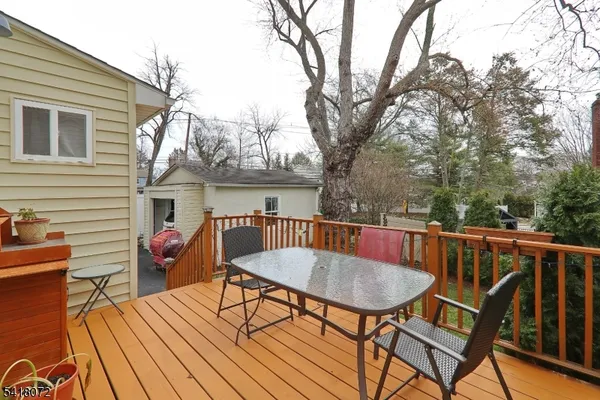 $764,888 | 28 Glenside Avenue, Summit, NJ 07901