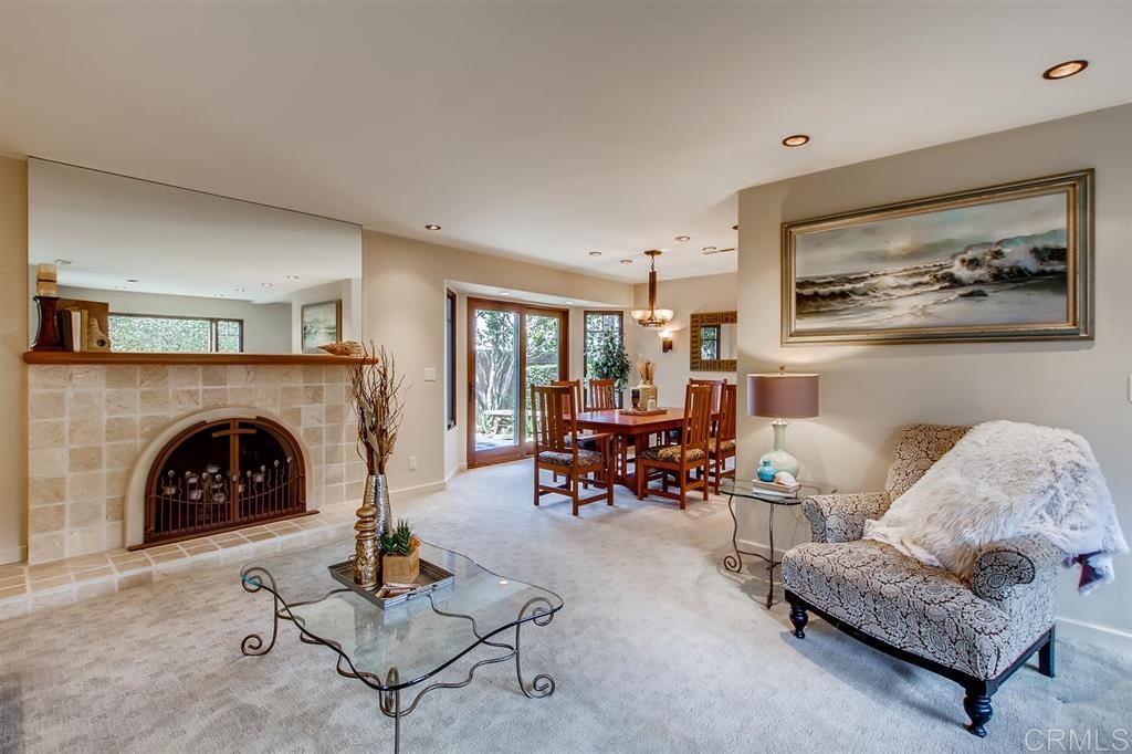 13755 Durango Drive Del Mar, CA 92014 - Photo 5 of 25