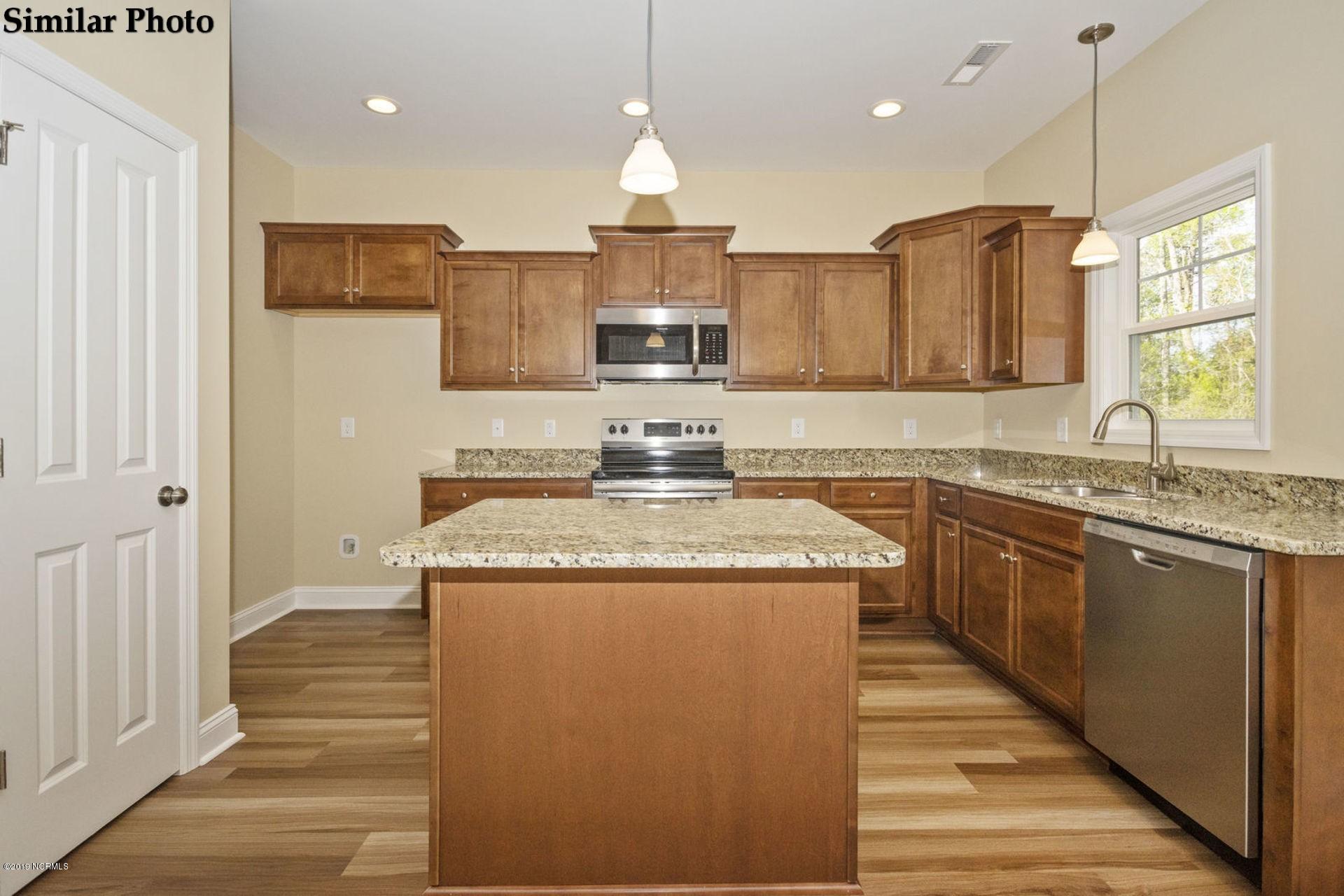 202 Violet Terrace Court Hubert, NC 28539 - Photo 14 of 38 008_107_rose_trellis_way_17apr2019_jwb_0