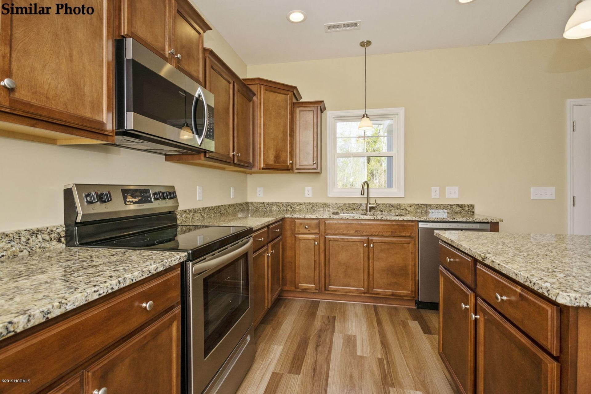 202 Violet Terrace Court Hubert, NC 28539 - Photo 15 of 38 009_107_rose_trellis_way_17apr2019_jwb_0