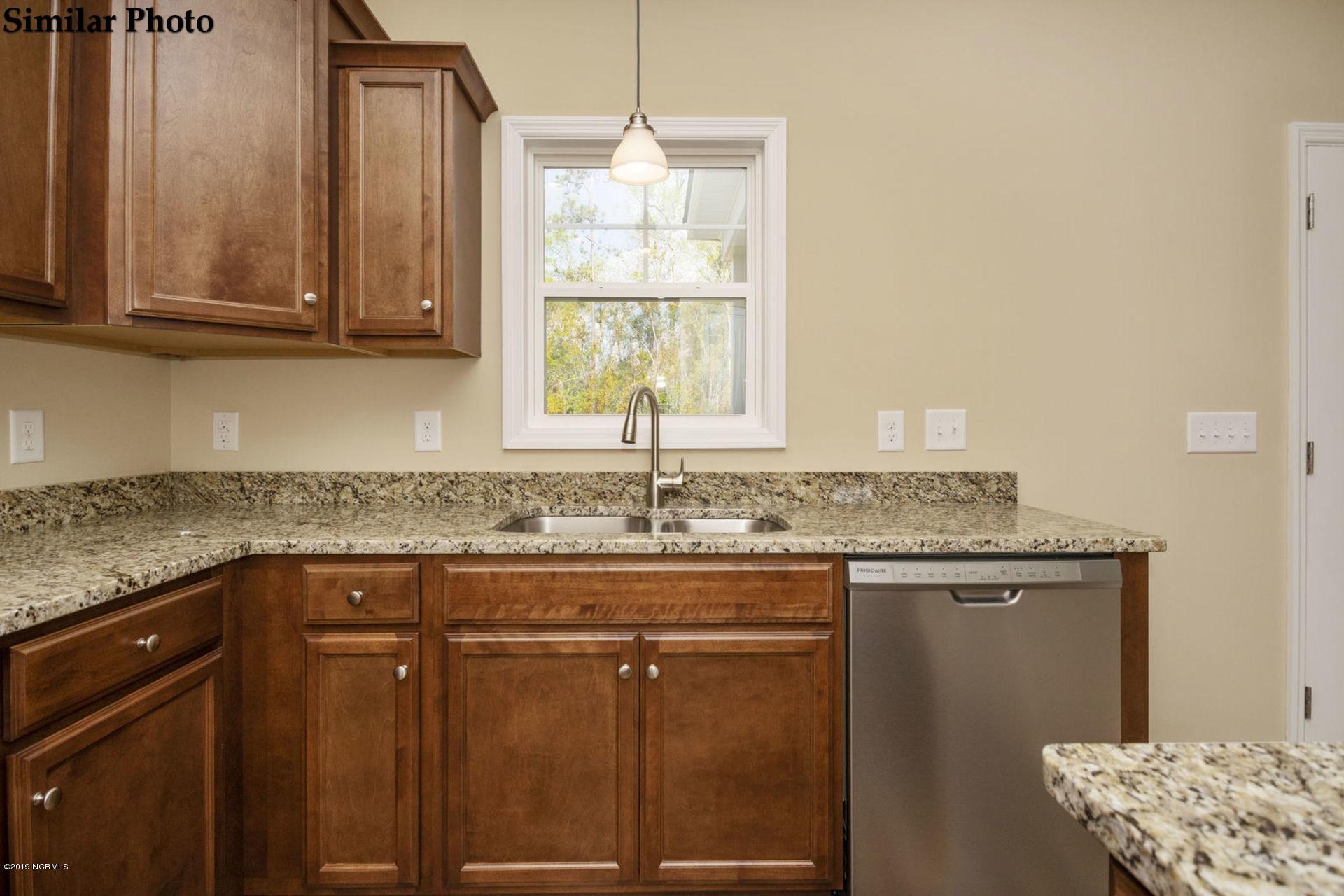 202 Violet Terrace Court Hubert, NC 28539 - Photo 16 of 38 010_107_rose_trellis_way_17apr2019_jwb_0