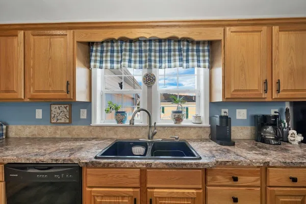 $299,900 | 10 Eagle Nest Drive, Franklin, NH 03235