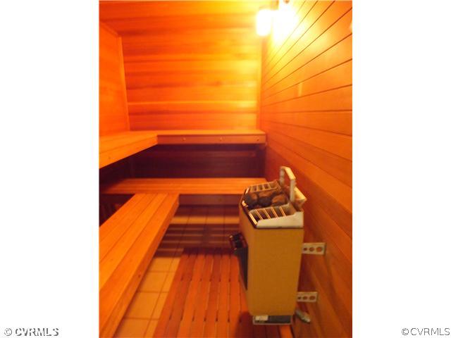 10466 Cherokee Road Richmond, VA 23235 - Photo 15 of 24 Other - Sauna next to the Exercise Room on the low