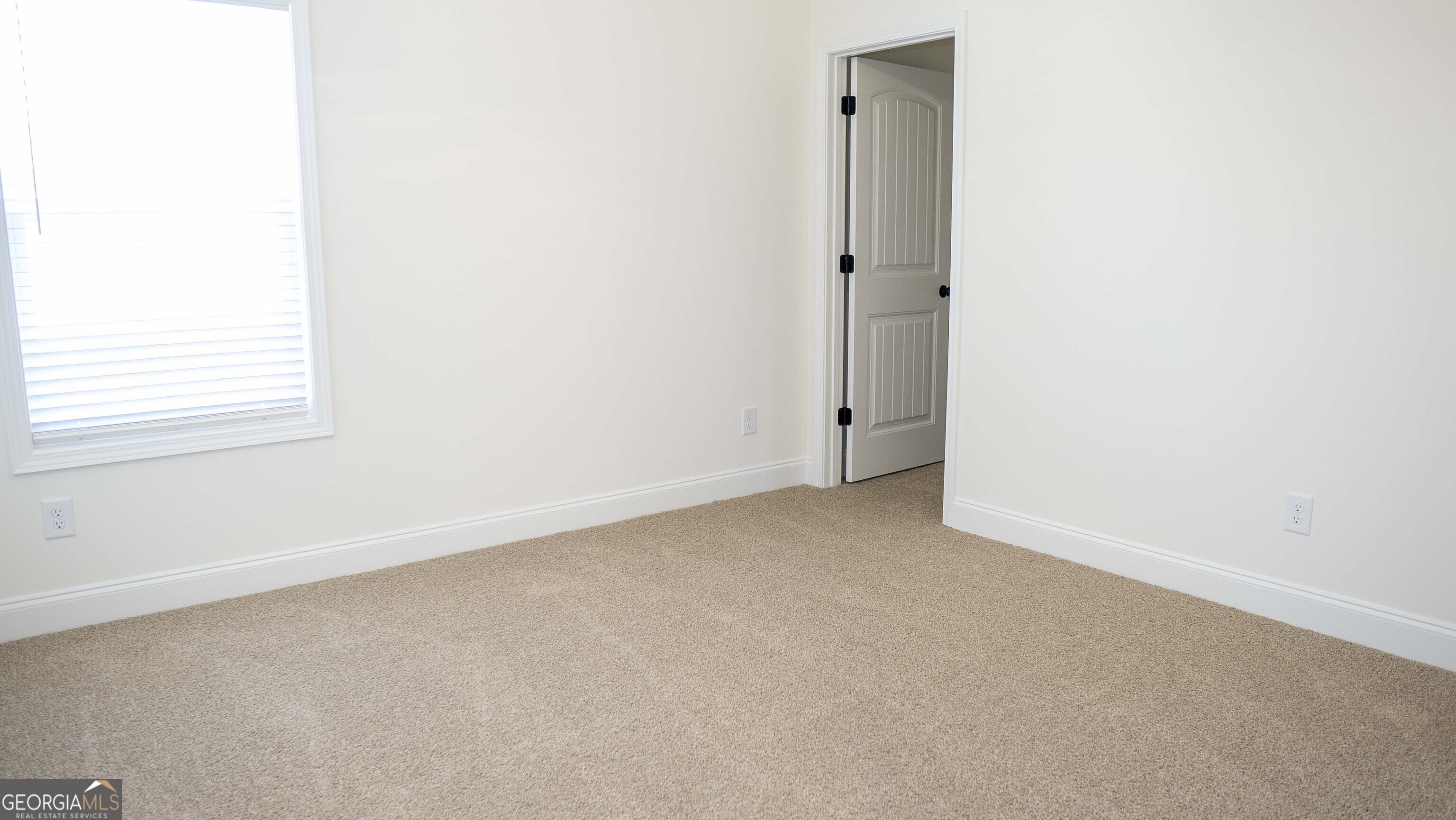 604 Beaver Court Perry, GA 31069 - Photo 31 of 40 a view of an empty room