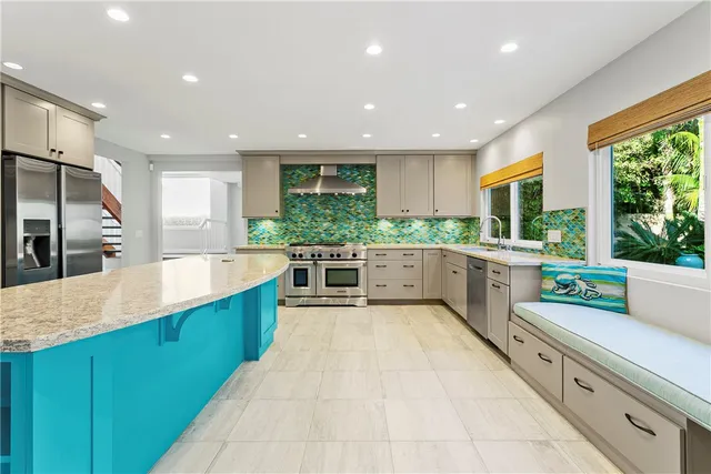 $7,800 | 17222 Lynn Lane, Huntington Beach, CA 92649