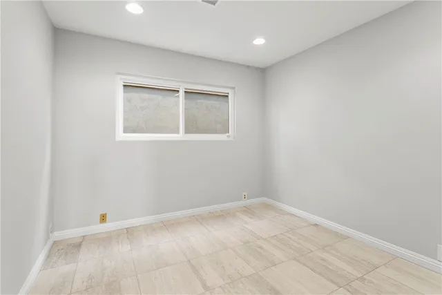 $7,800 | 17222 Lynn Lane, Huntington Beach, CA 92649