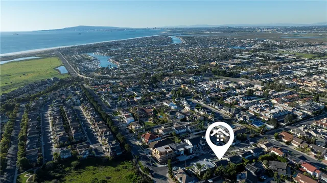 $7,800 | 17222 Lynn Lane, Huntington Beach, CA 92649