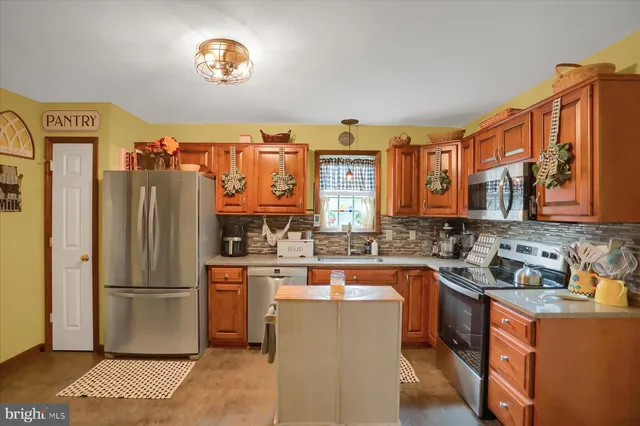 $295,000 | 91 Carlton Drive, Covington, PA 16917