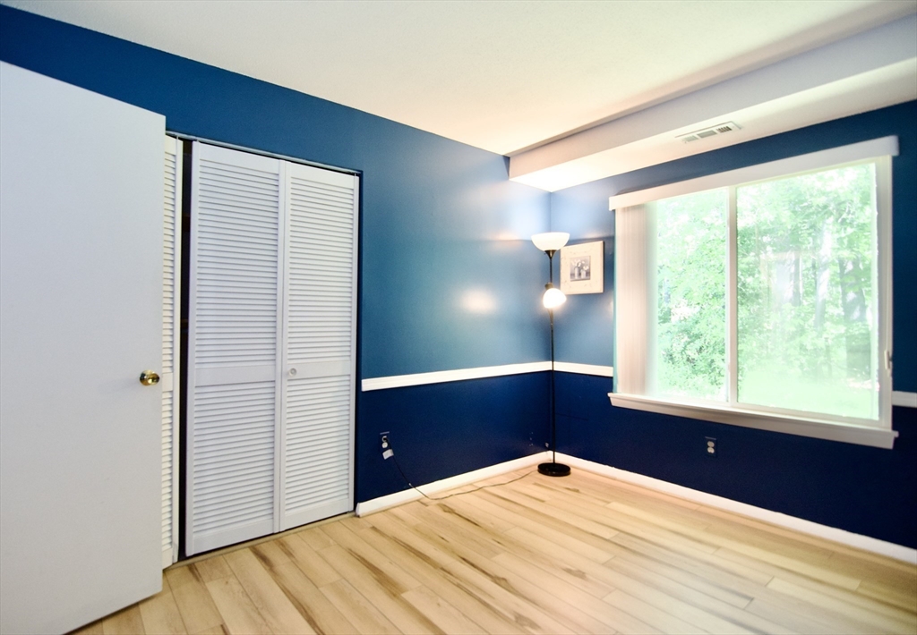 264 Nassau Drive, Unit 264 Springfield, MA 01129 - Photo 21 of 26