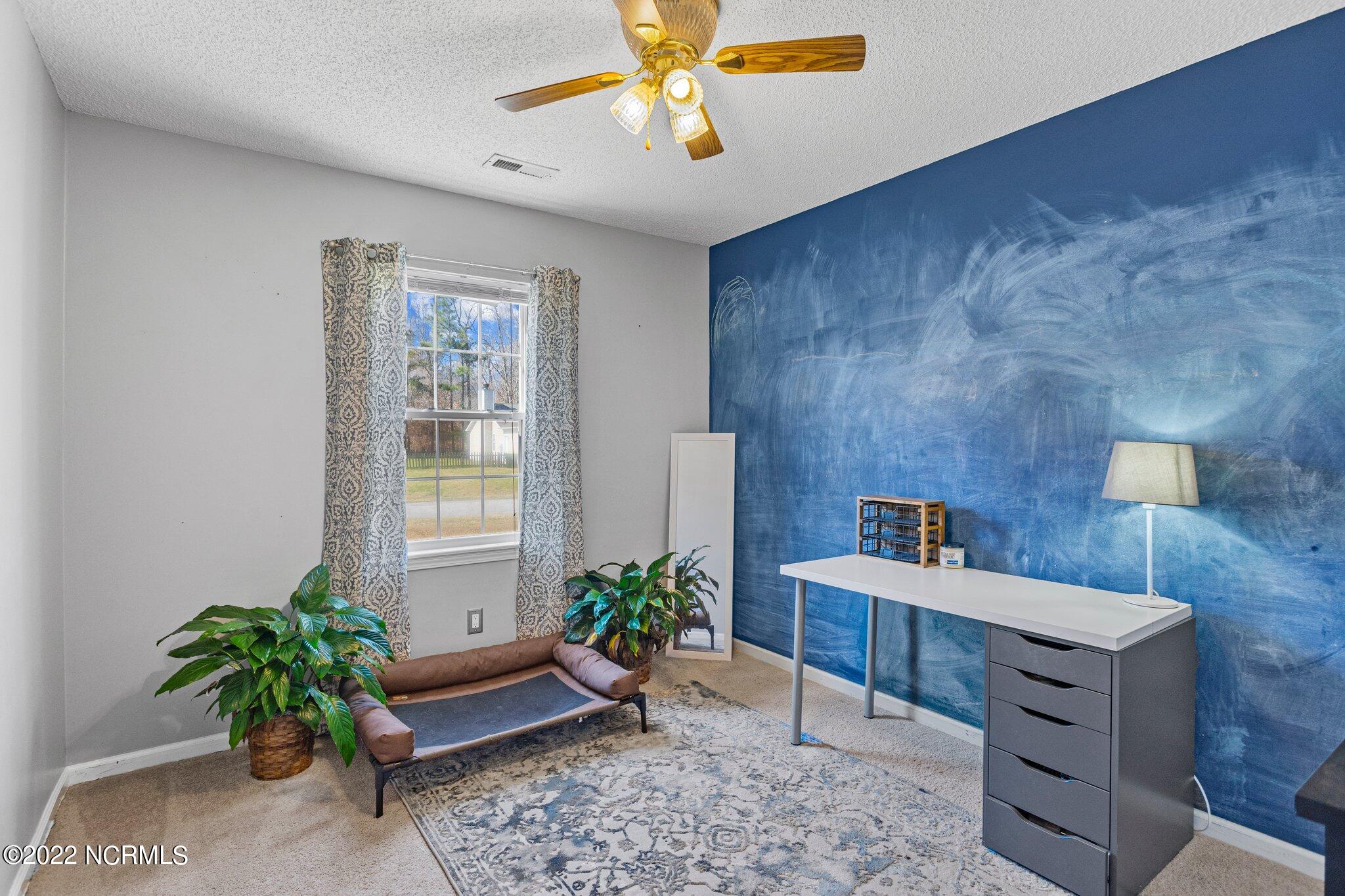 103 Wigeon Road Jacksonville, NC 28540 - Photo 14 of 38 31-web-or-mls-DSC02818