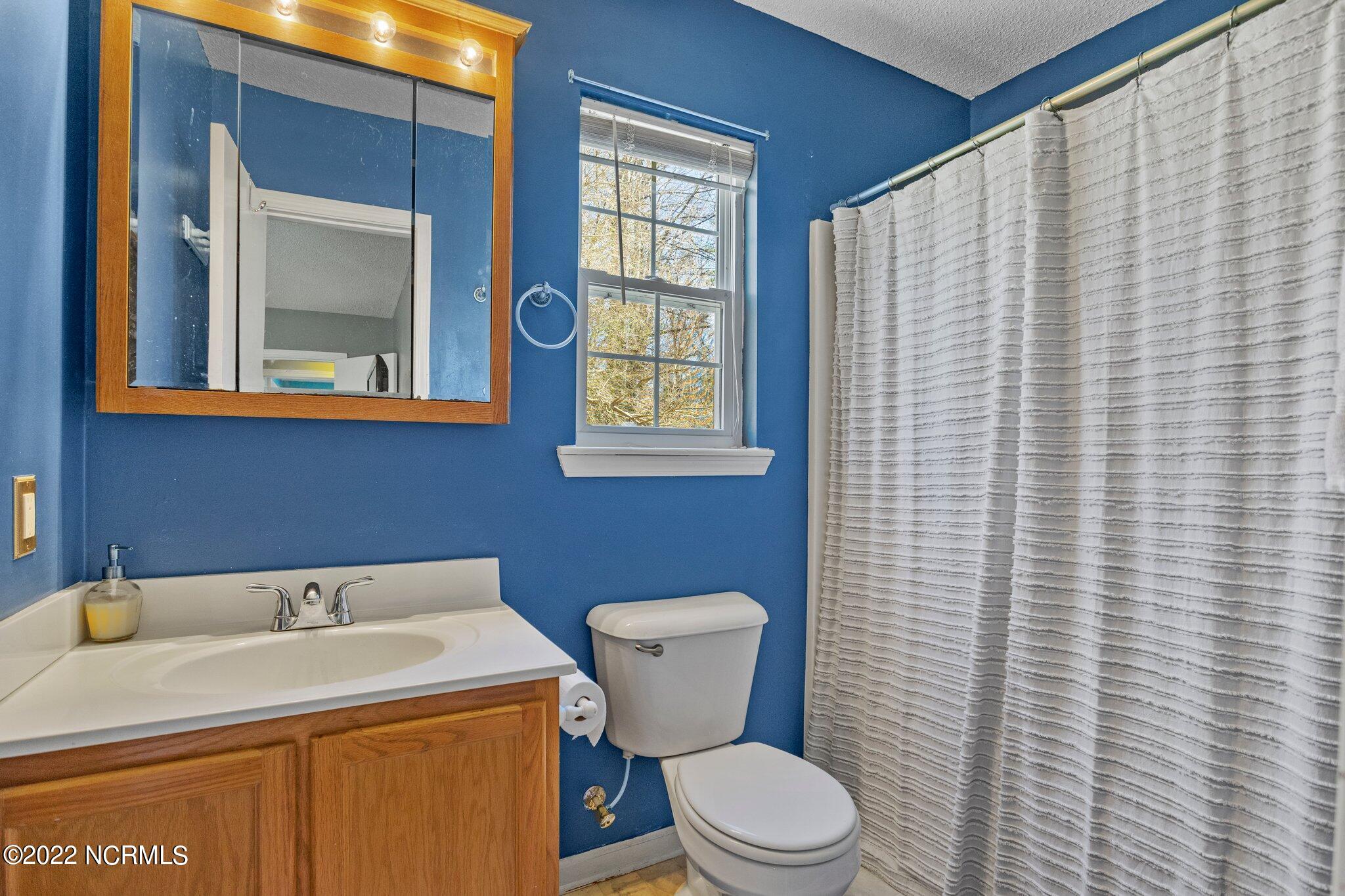 103 Wigeon Road Jacksonville, NC 28540 - Photo 23 of 38 35-web-or-mls-DSC02838