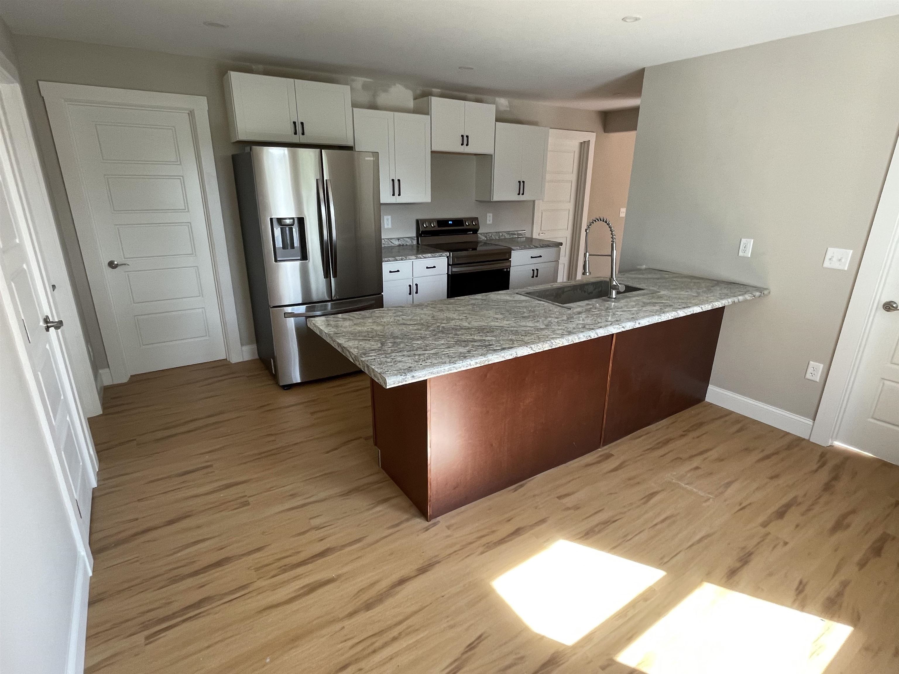 200 Brock Street, Unit 2 Manchester, NH 03102 - Photo 16 of 22