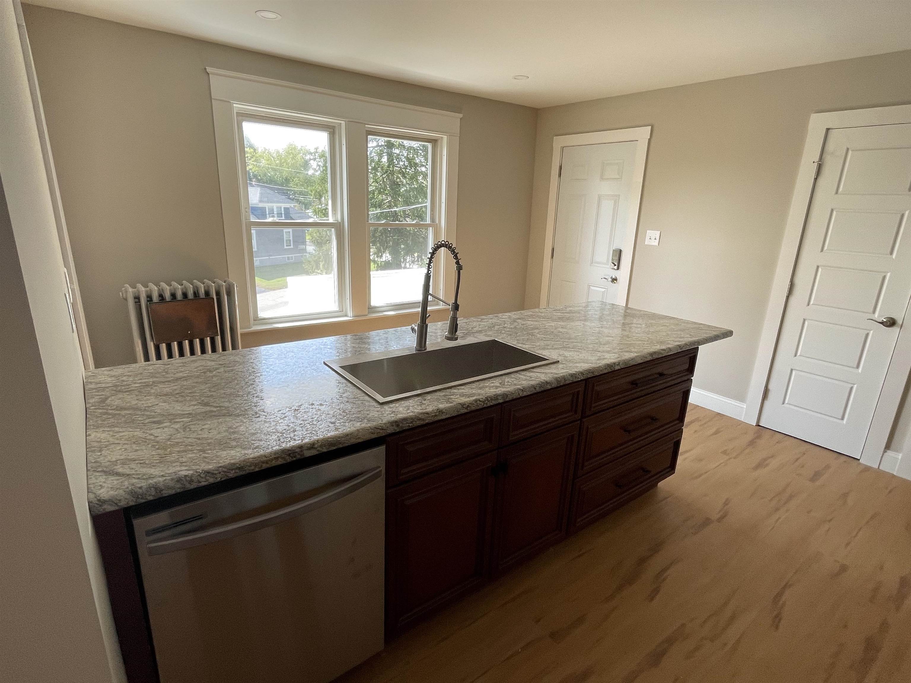 200 Brock Street, Unit 2 Manchester, NH 03102 - Photo 19 of 22