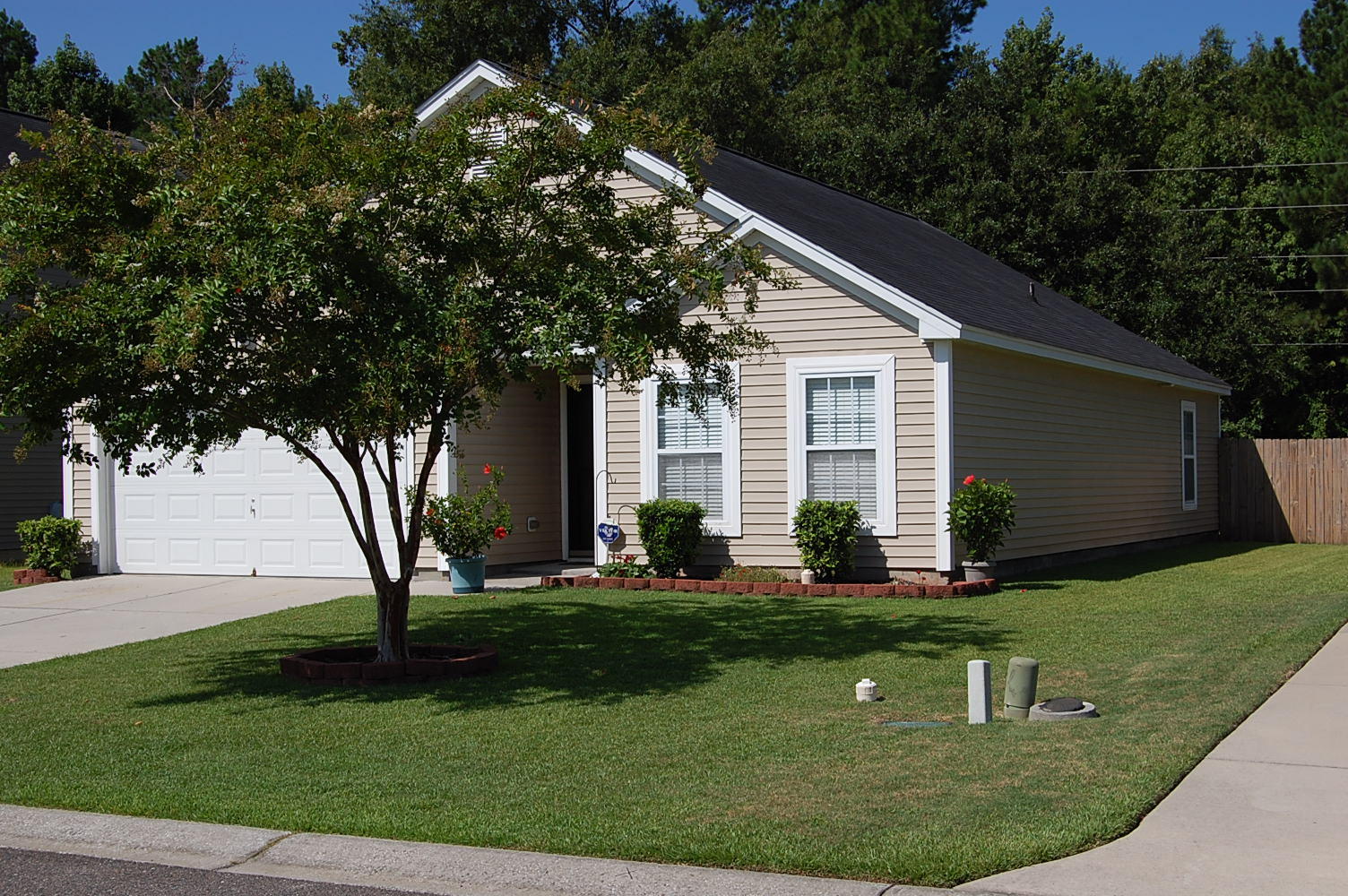 1178 Deerberry Road Hanahan, SC 29410 - Photo 14 of 14 Front