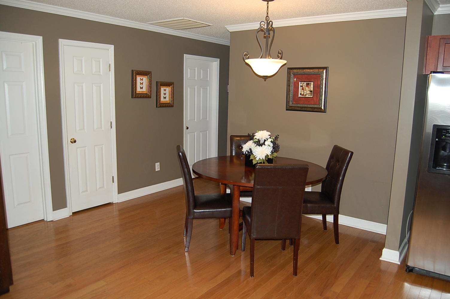 1178 Deerberry Road Hanahan, SC 29410 - Photo 8 of 14 Breakfast nook