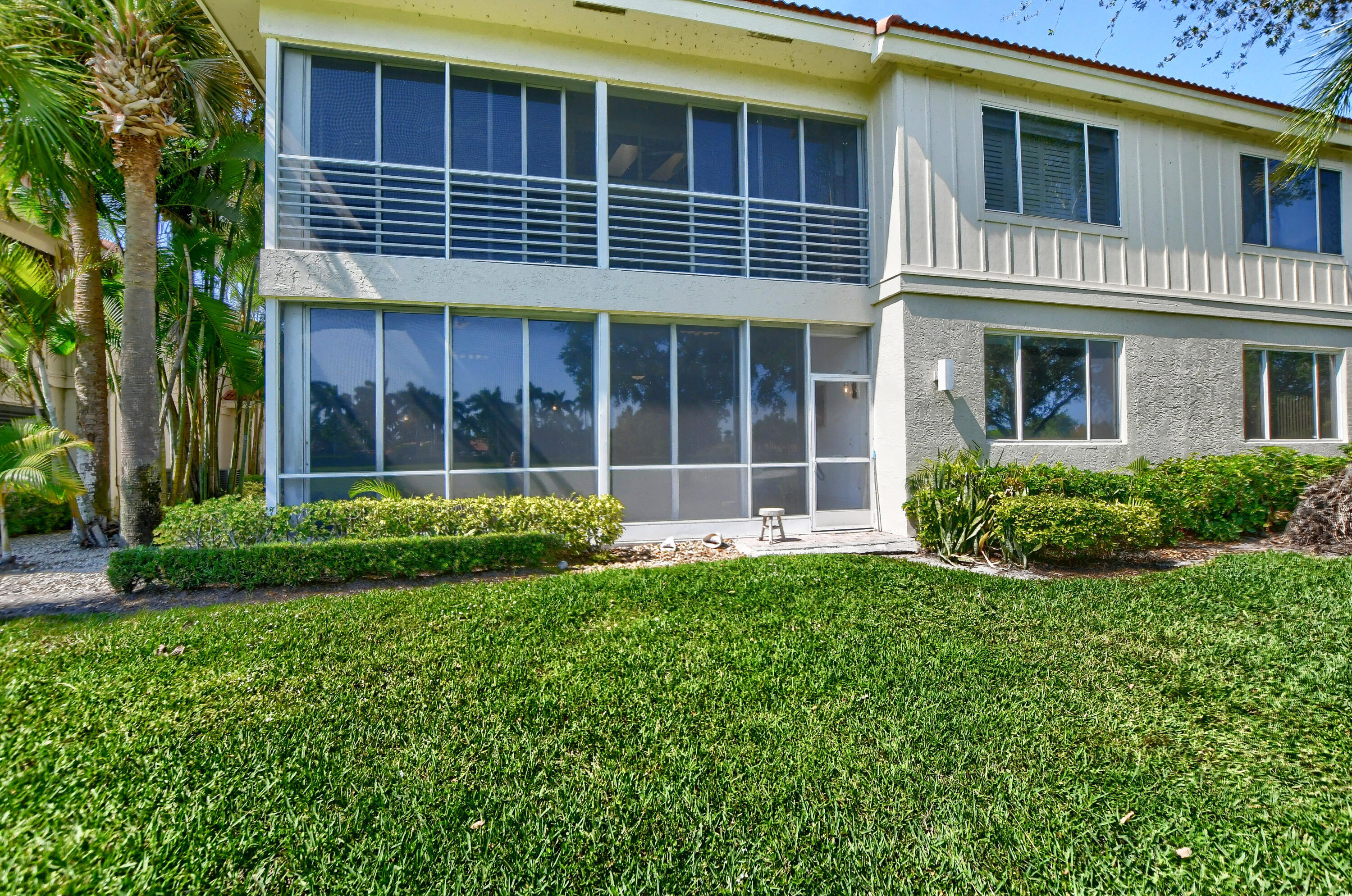 2548 Coco Plum Boulevard, Unit 704 Boca Raton, FL 33496 - Photo 36 of 39 PATIO
