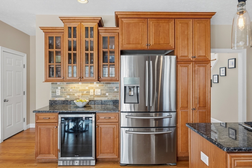 20 Hancock Road Windham, NH 03087 - Photo 7 of 37