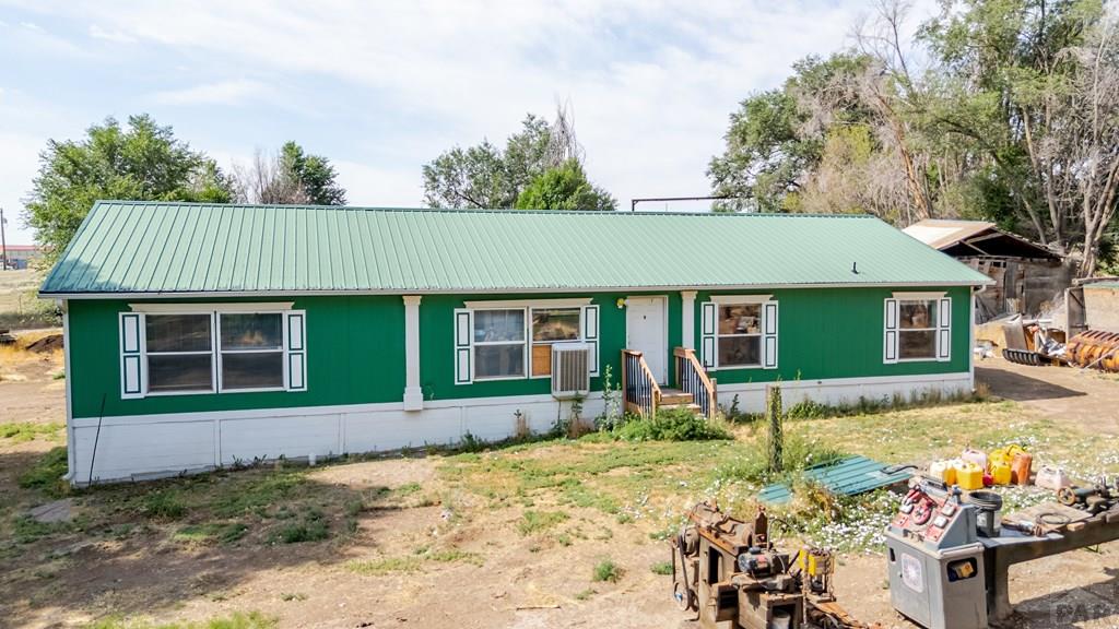 1413 3rd Road Pueblo, CO 81007 - Photo 18 of 65 Gallery Image 18
