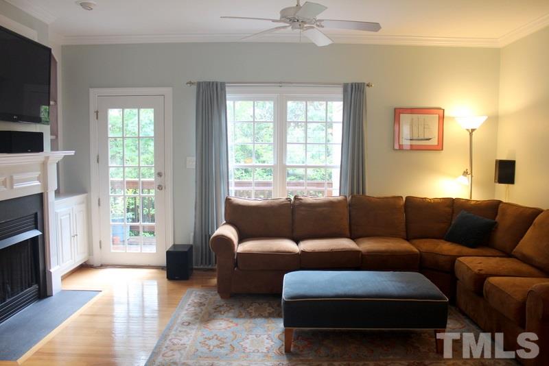 1322 Cameron View Court Raleigh, NC 27607 - Photo 7 of 22 a living room with furniture and a window