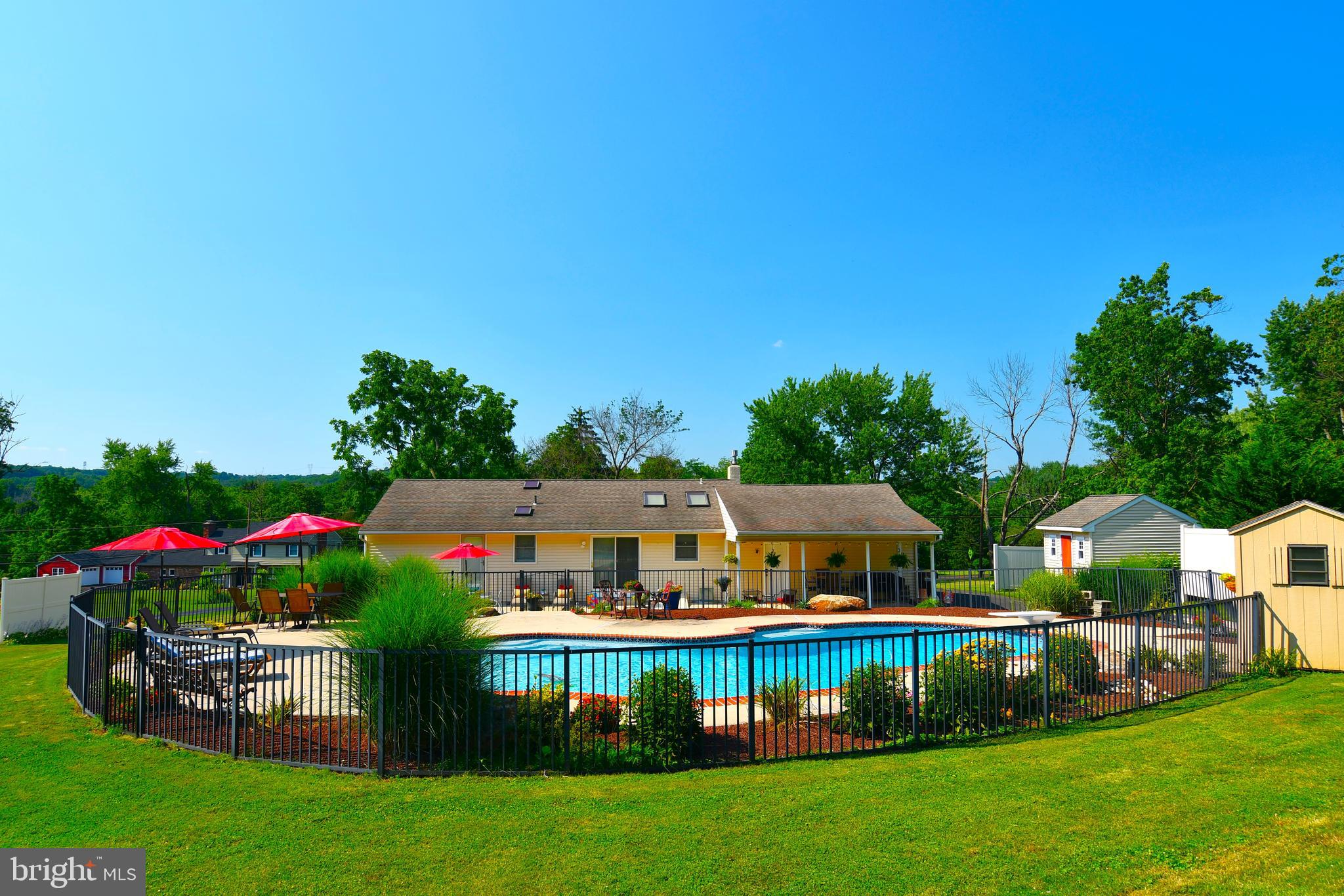 29 Creek Road Chalfont, PA 18914 - Photo 2 of 36 Your Own Private Oasis Awaits!