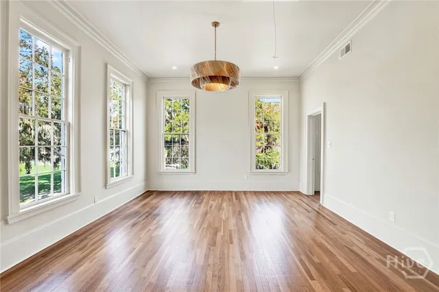 $3,400 | 105 East Gwinnett Street, Unit 3, Savannah, GA 31401