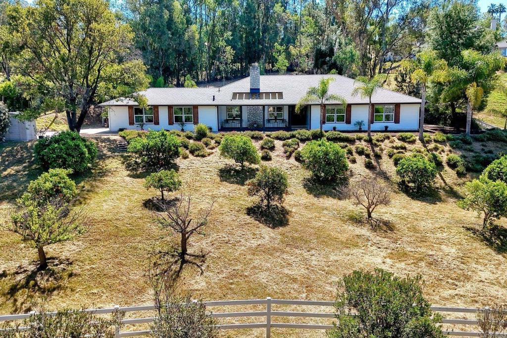 2830 Green Canyon Road Fallbrook, CA 92028 - Photo 2 of 43 Welcome to 2830 Green Canyon Rd!