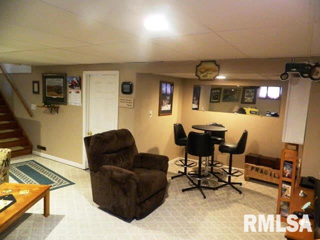 2421 45th Street Moline, IL 61265 - Photo 15 of 21 Gallery Image 15