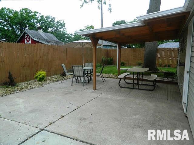 2421 45th Street Moline, IL 61265 - Photo 18 of 21 Gallery Image 18
