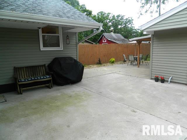2421 45th Street Moline, IL 61265 - Photo 20 of 21 Gallery Image 20
