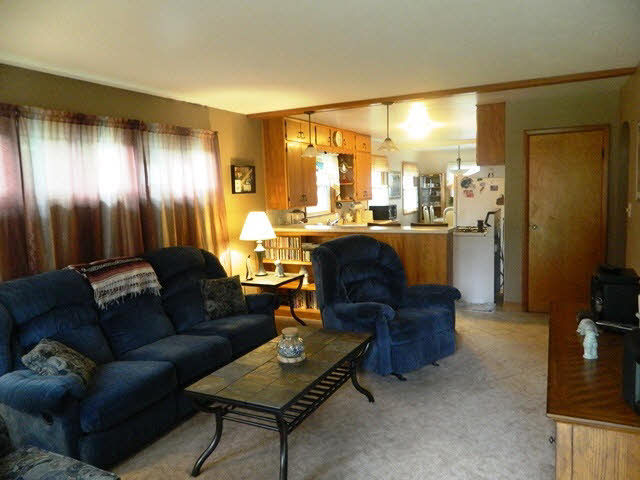 2421 45th Street Moline, IL 61265 - Photo 4 of 21 Gallery Image 4