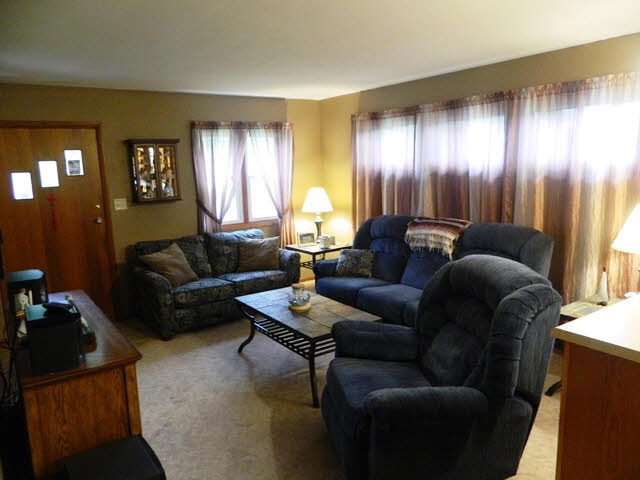 2421 45th Street Moline, IL 61265 - Photo 5 of 21 Gallery Image 5
