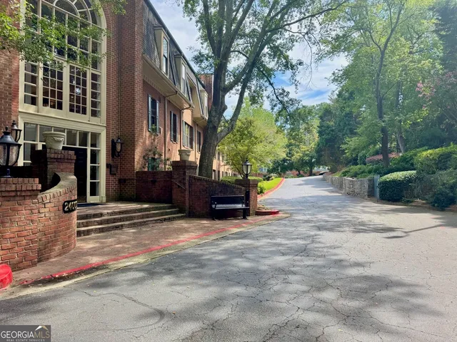 a view of street with large building