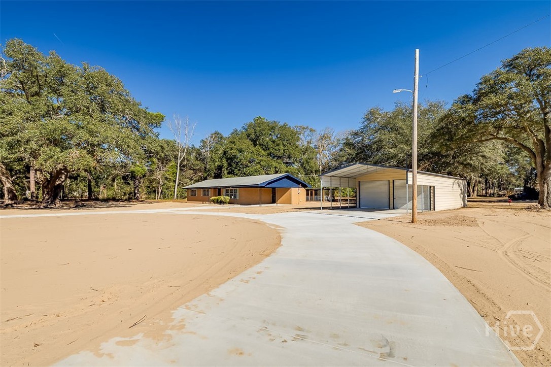 1207 Black Creek Church Road Ellabell, GA 31308 - Photo 4 of 38