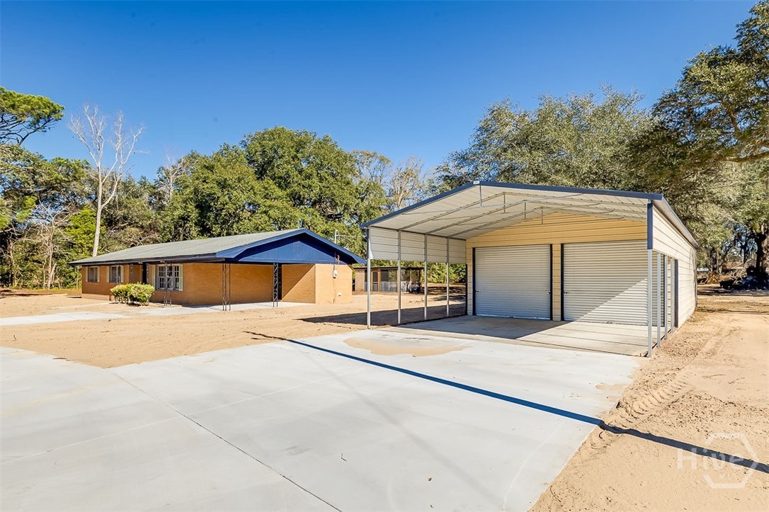 1207 Black Creek Church Road Ellabell, GA 31308 - Photo 5 of 38