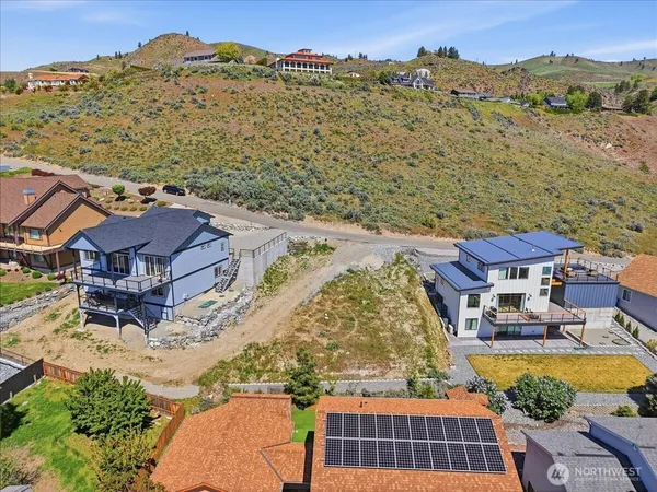 $199,000 | 211 Riviera Drive, Chelan, WA 98816